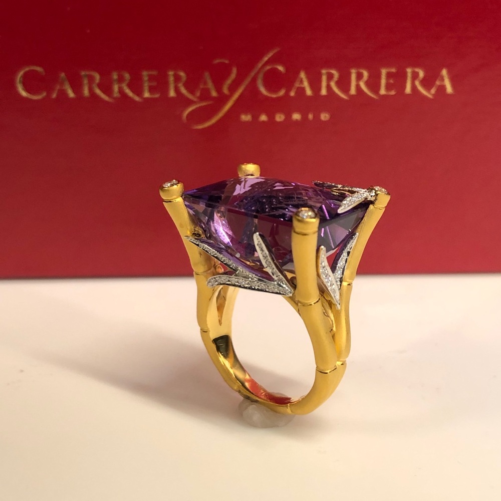 Carrera Y Carrera “Bamboo” ring in 18k Gold